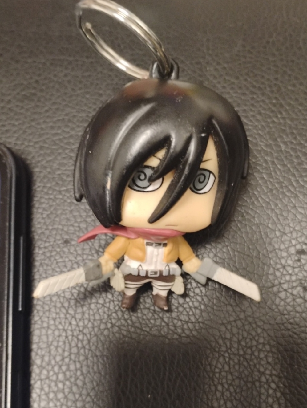 YOOTOOZ ATTACK ON TITAN MIKASA ACKERMAN CHIBI STYLE KEYCHAIN NRMINT CONDITION
